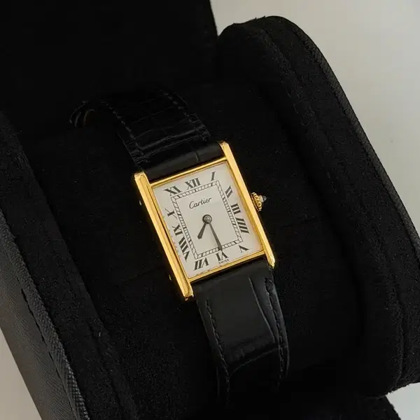 까르띠에 Pre-Must Tank, LM 기계식 수동